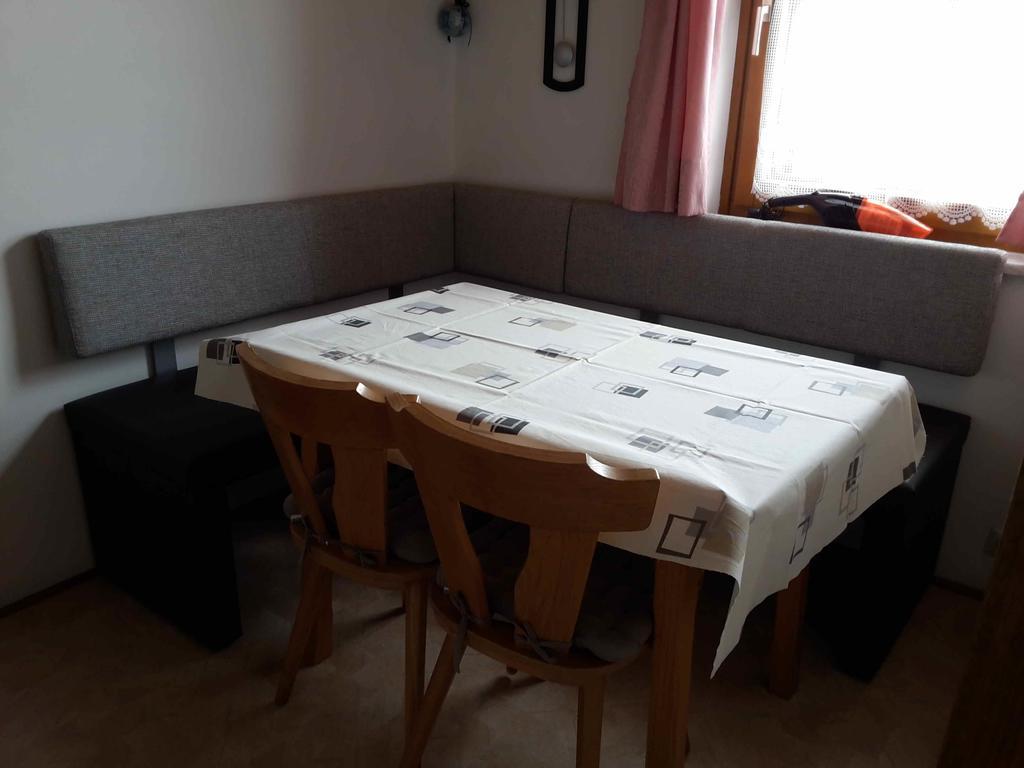 Ferienhaus Warmuth Sankt Stefan an der Gail Ruang foto